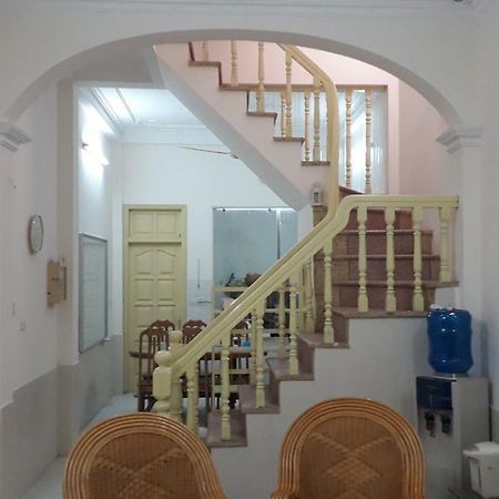 Homestay Nam Dong Hanoi Esterno foto